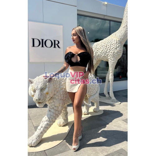 LAURA HERMOSA ESCORT JOVEN COLOMBIANA EN IBIZA 1