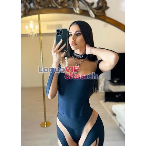 MIA ESPECTACULAR CHICA ACOMPAÑANTE EN IBIZA 1