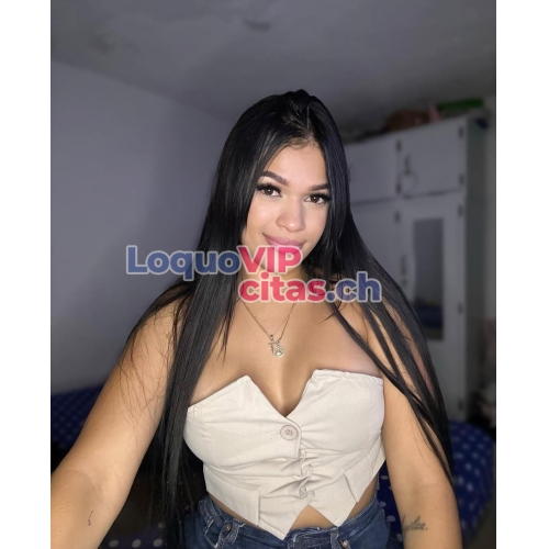 Ana jovencita española canaria recien llegada 1